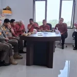 Rapat koordinasi Satpol PP Tabanan membahas rencana razia penduduk pendatang pascalebaran 2025 untuk menjaga ketertiban wilayah