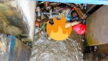 Warga dikejutkan oleh penemuan sesosok mayat membusuk yang tersangkut di antara tumpukan sampah di Pintu Air Dam Oongan, Jalan Noja Saraswati, Denpasar Utara, Rabu 25 Juni 2025. (Foto: Istimewa)