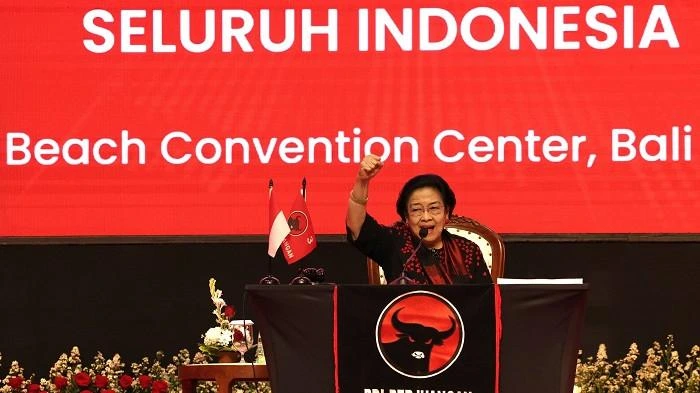 Ketua Umum PDI Perjuangan Megawati Soekarnoputri memberikan sambutan dalam pembukaan Bimtek anggota Fraksi PDIP se-Indonesia di Bali Beach Convention Center, Sanur, Denpasar, Rabu (30/7/2025). (Foto: Istimewa)